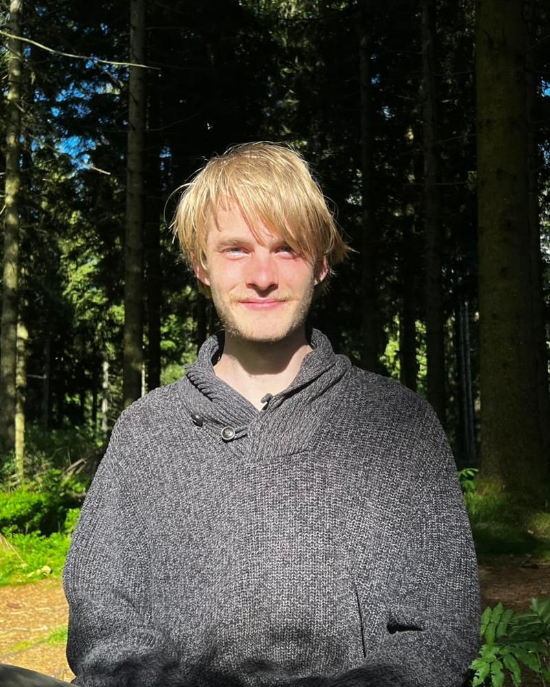 Johannes Guhr in seiner Werkstatt im Schwarzwald